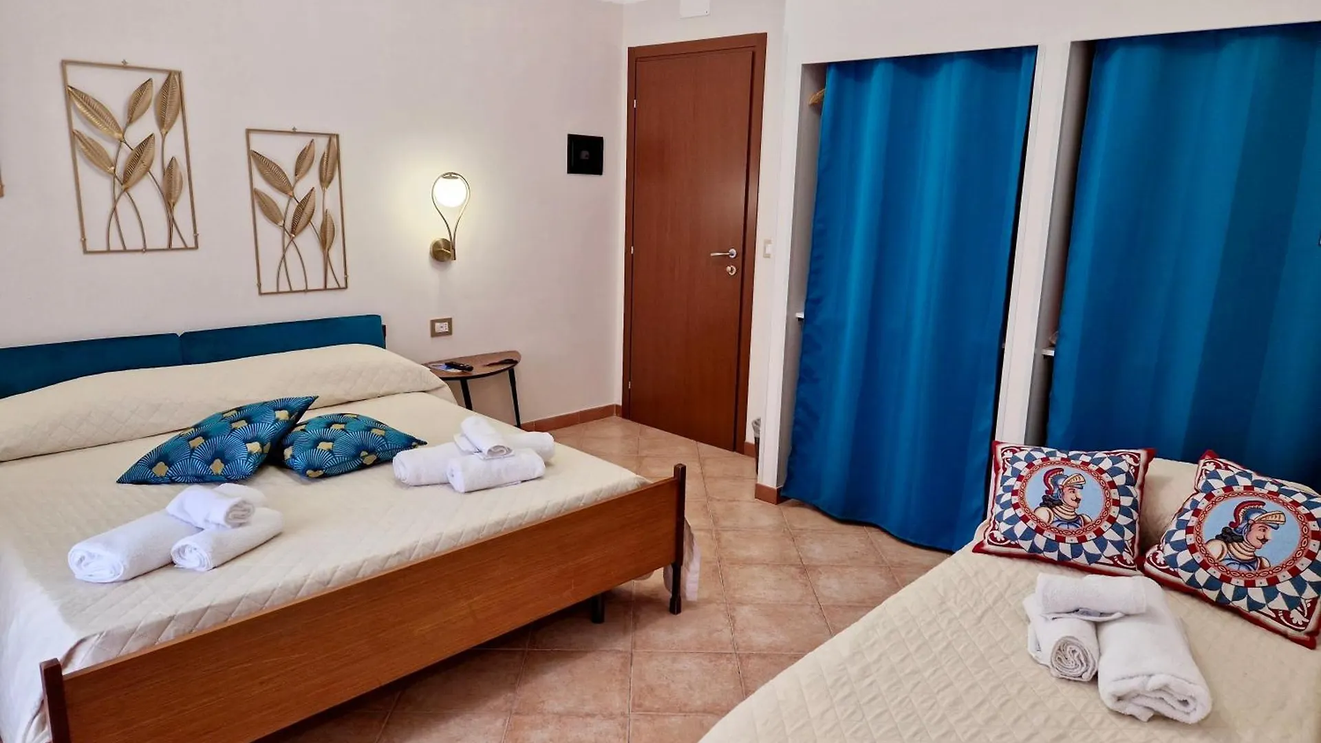 קטאניה Dama Rooms 0*,  איטליה
